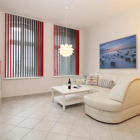 Appartement Haus Fortuna 1 - Luv Ostseebad Kühlungsborn